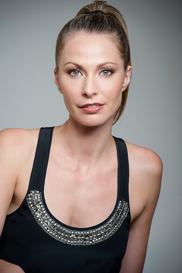 Josephine Angelini